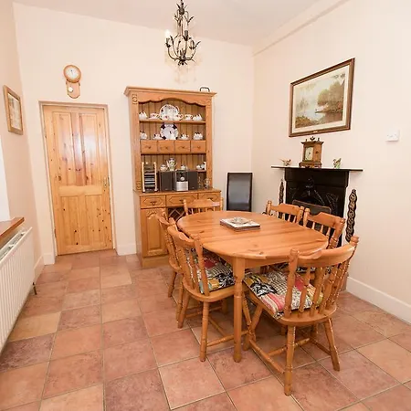 Holiday home Riverview House Cong